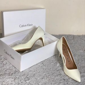 Pointed stiletto heels